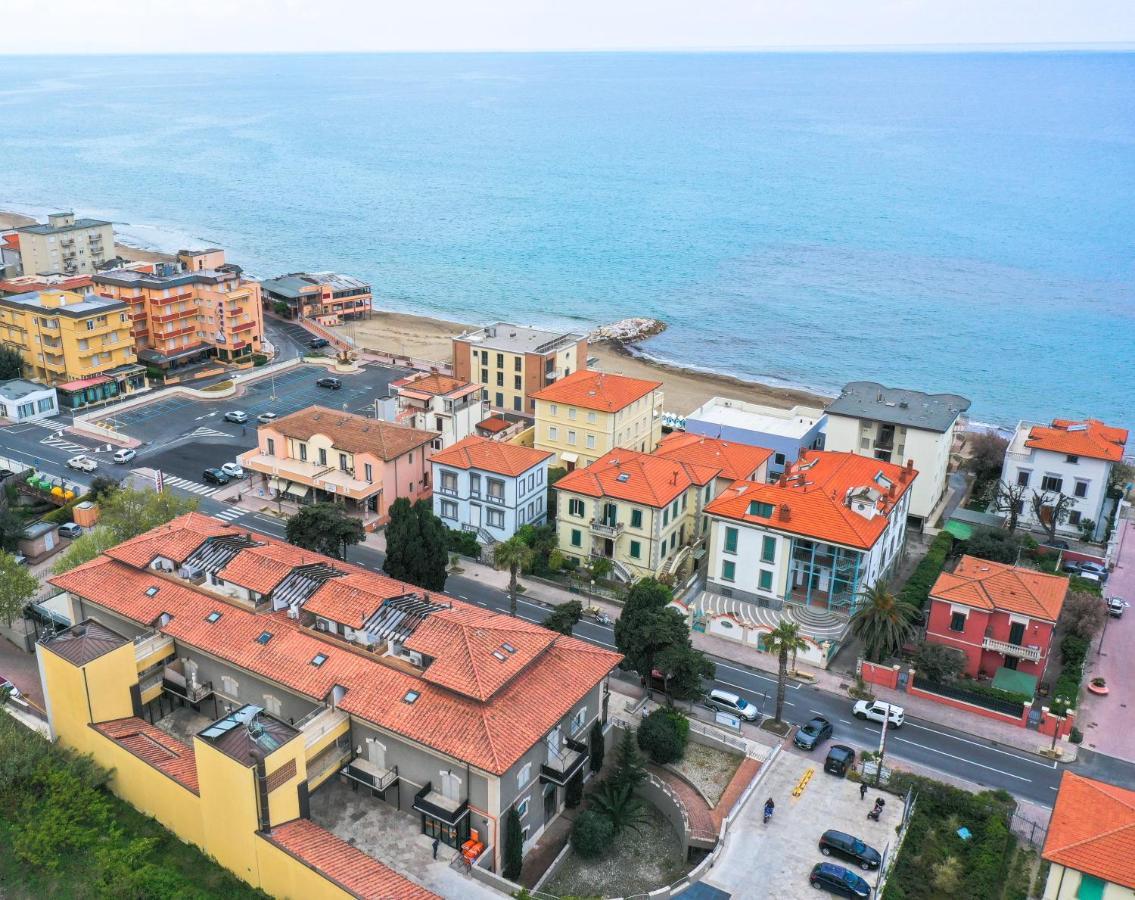 Casa Aurea Tre Posti Letto A 30 Metri Dal Mare Διαμέρισμα Σαν Βιντσέντσο Εξωτερικό φωτογραφία